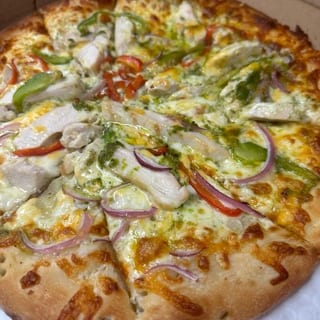 Tuscan Chicken Pizza